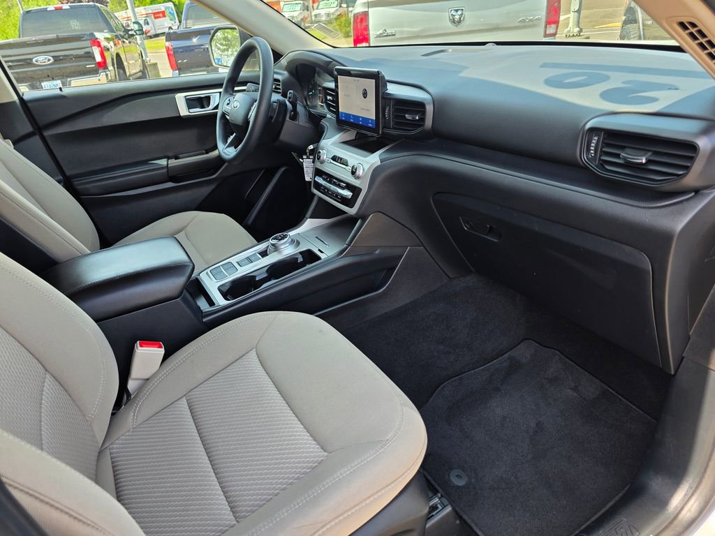 Used 2020 Ford Explorer 2WD image 25