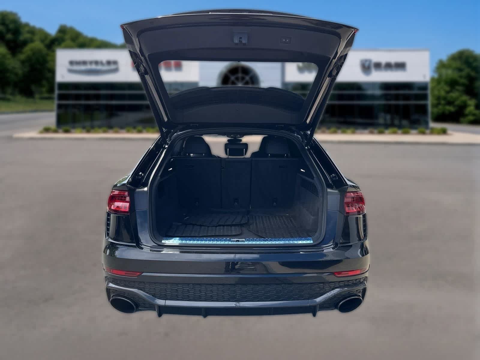 Used 2023 Audi RS Q8 w/ Black Optic Package AWD/4WD image 35