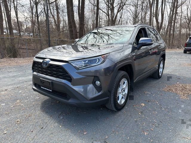 Used 2021 Toyota RAV4 XLE w/ XLE Grade Weather Package image 1