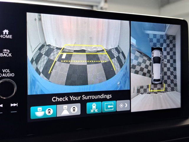 Certified 2025 Honda Pilot TrailSport image 29