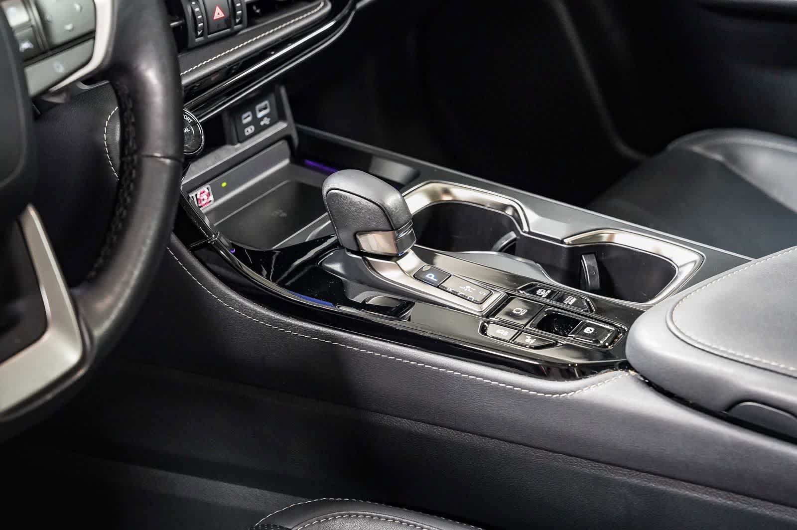 Used 2023 Lexus NX 450h+ AWD image 24