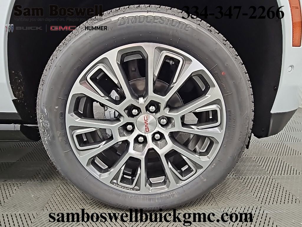 New 2026 GMC Yukon XL Denali w/ Sun & Power Step Package AWD/4WD image 50