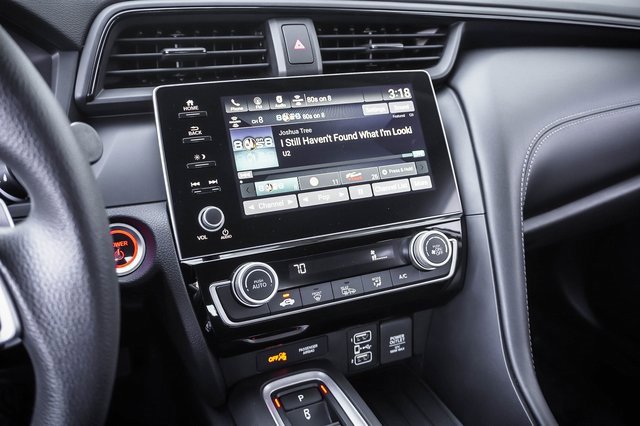 Used 2021 Honda Insight EX image 16