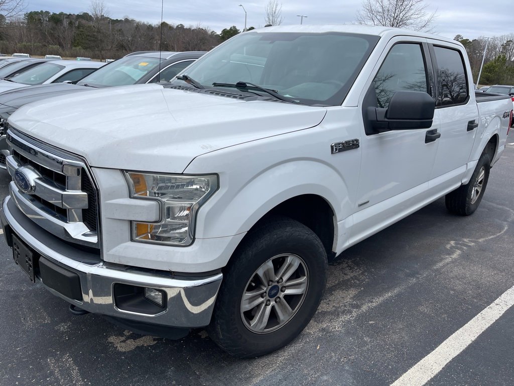 Used 2016 Ford F150 XLT image 2