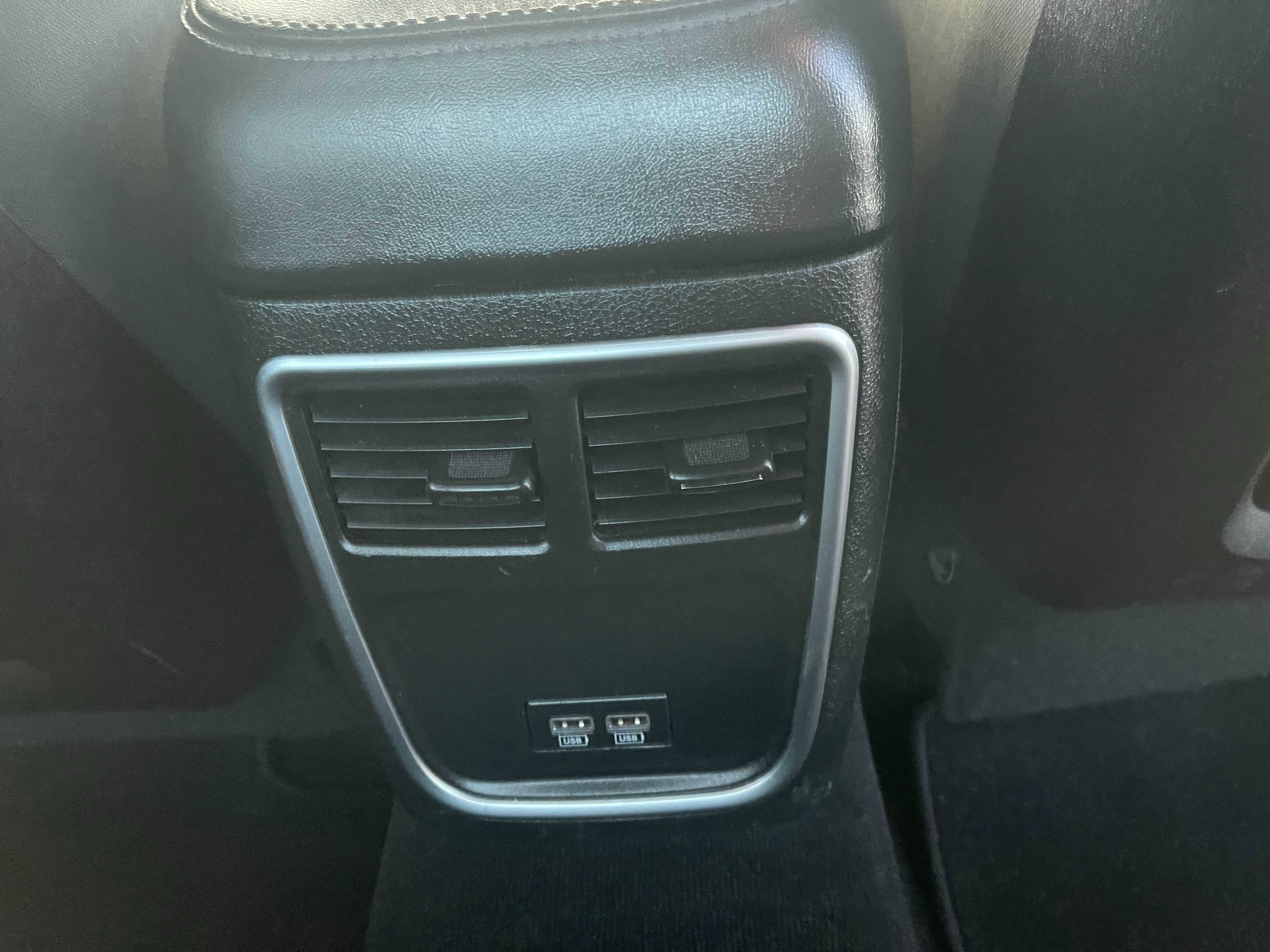 Used 2019 Dodge Charger GT image 12
