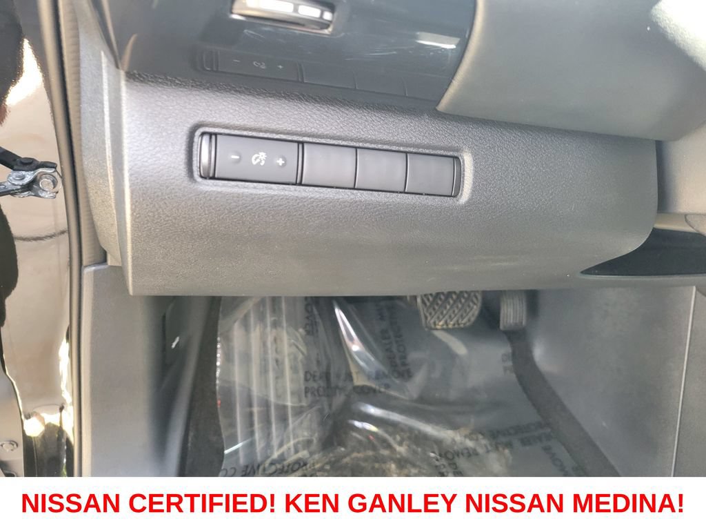 Certified 2022 Nissan Pathfinder S AWD/4WD image 34