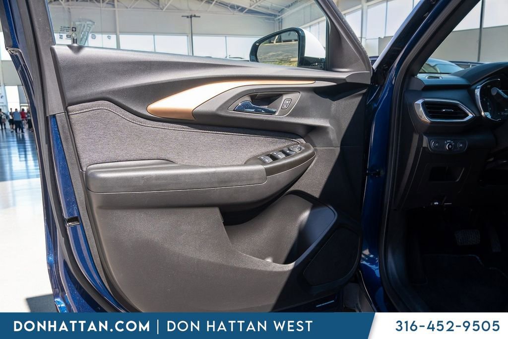 Used 2023 Chevrolet TrailBlazer ACTIV w/ Convenience Package image 13