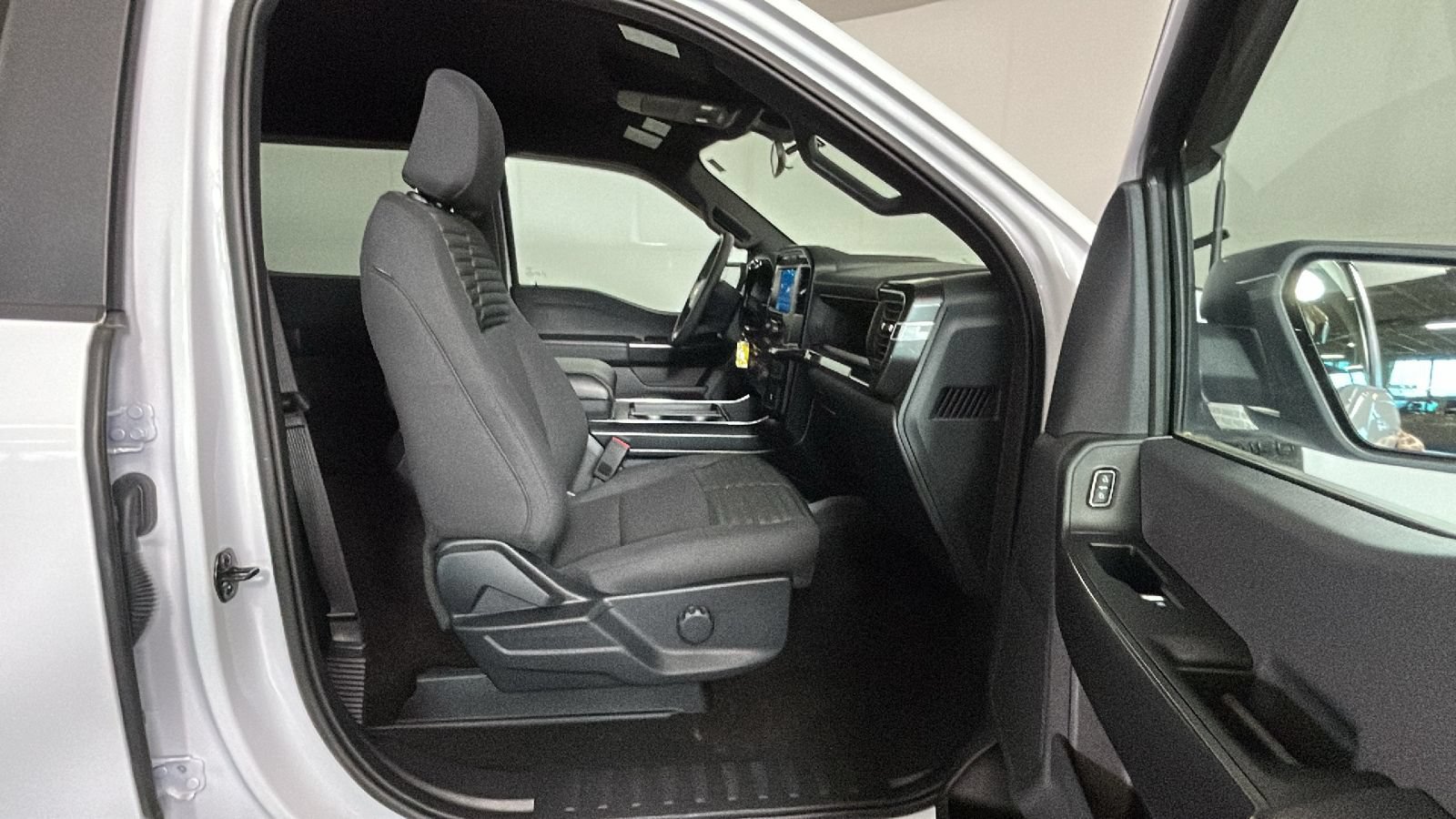 Used 2023 Ford F150 XL AWD/4WD image 34