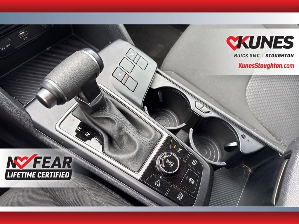 Used 2025 Kia Sportage LX image 33