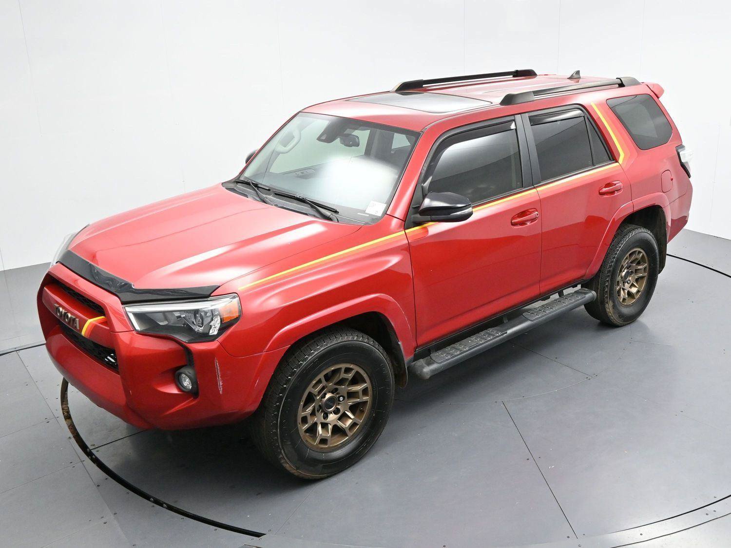 Used 2023 Toyota 4Runner 40th Anniversary SE AWD/4WD image 38
