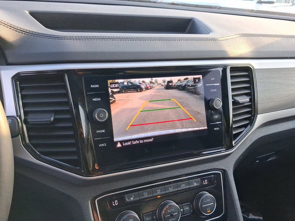 Certified 2023 Volkswagen Atlas SE w/ Panoramic Sunroof Package FWD image 24