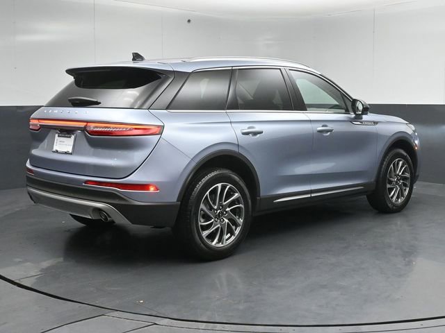 Certified 2022 Lincoln Corsair AWD w/ Equipment Group 101A image 7