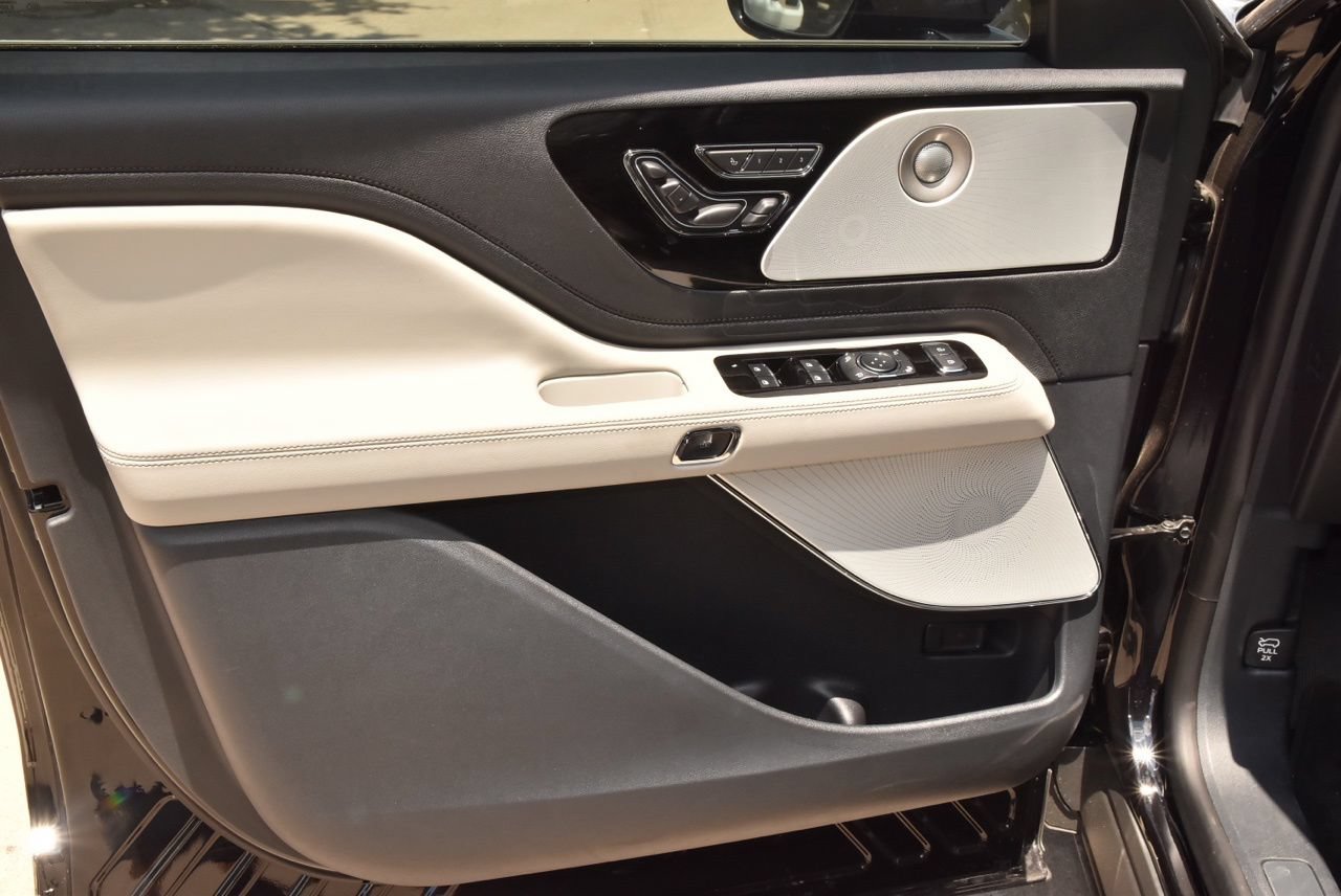 New 2026 Lincoln Aviator Reserve AWD/4WD image 36