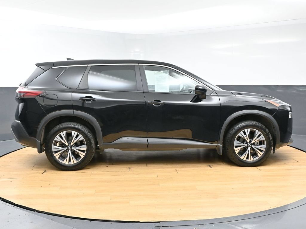 Used 2023 Nissan Rogue SV FWD image 8