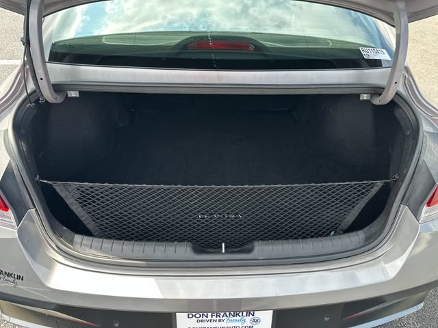 Used 2024 Hyundai Elantra Limited FWD image 10