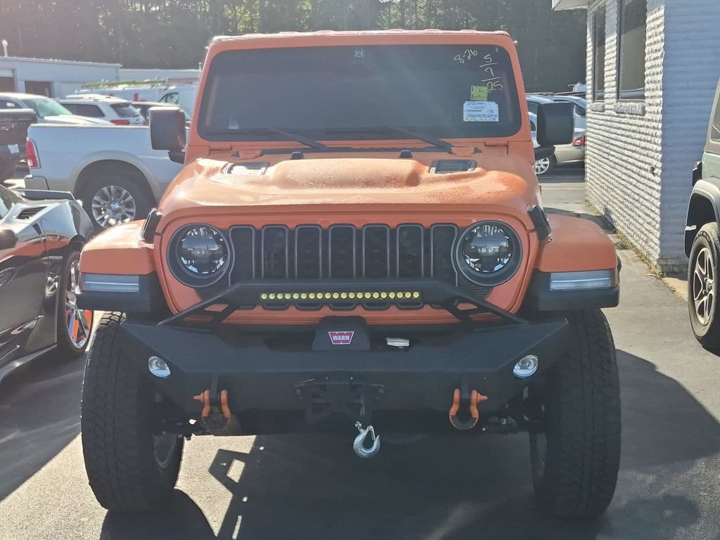 Used 2025 Jeep Gladiator Sport w/ Premium Package AWD/4WD image 5