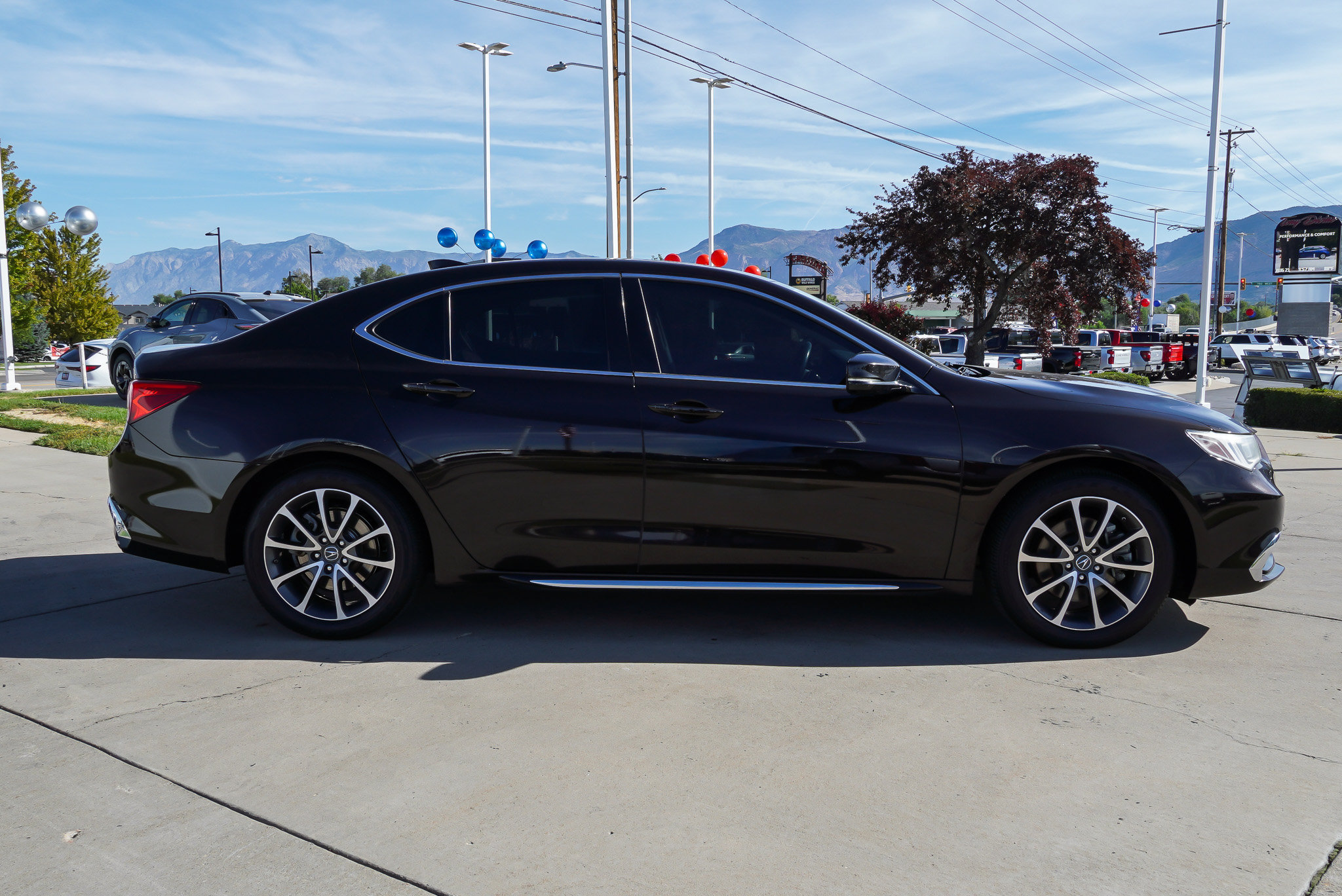 Used 2018 Acura TLX w/ Technology Package AWD/4WD image 9