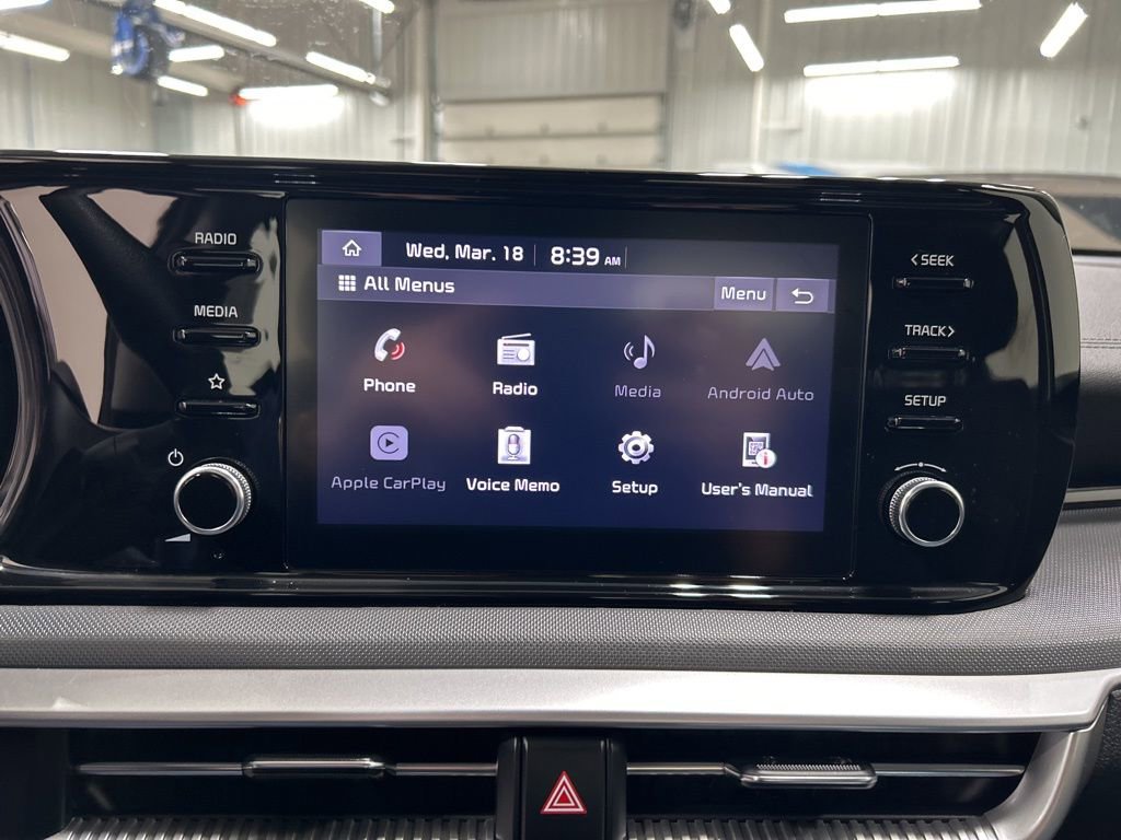 Used 2022 Kia K5 LXS image 22