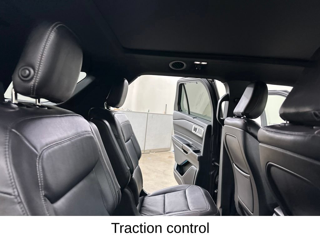 Used 2020 Ford Explorer Limited w/ Class III Trailer Tow Package AWD/4WD image 29