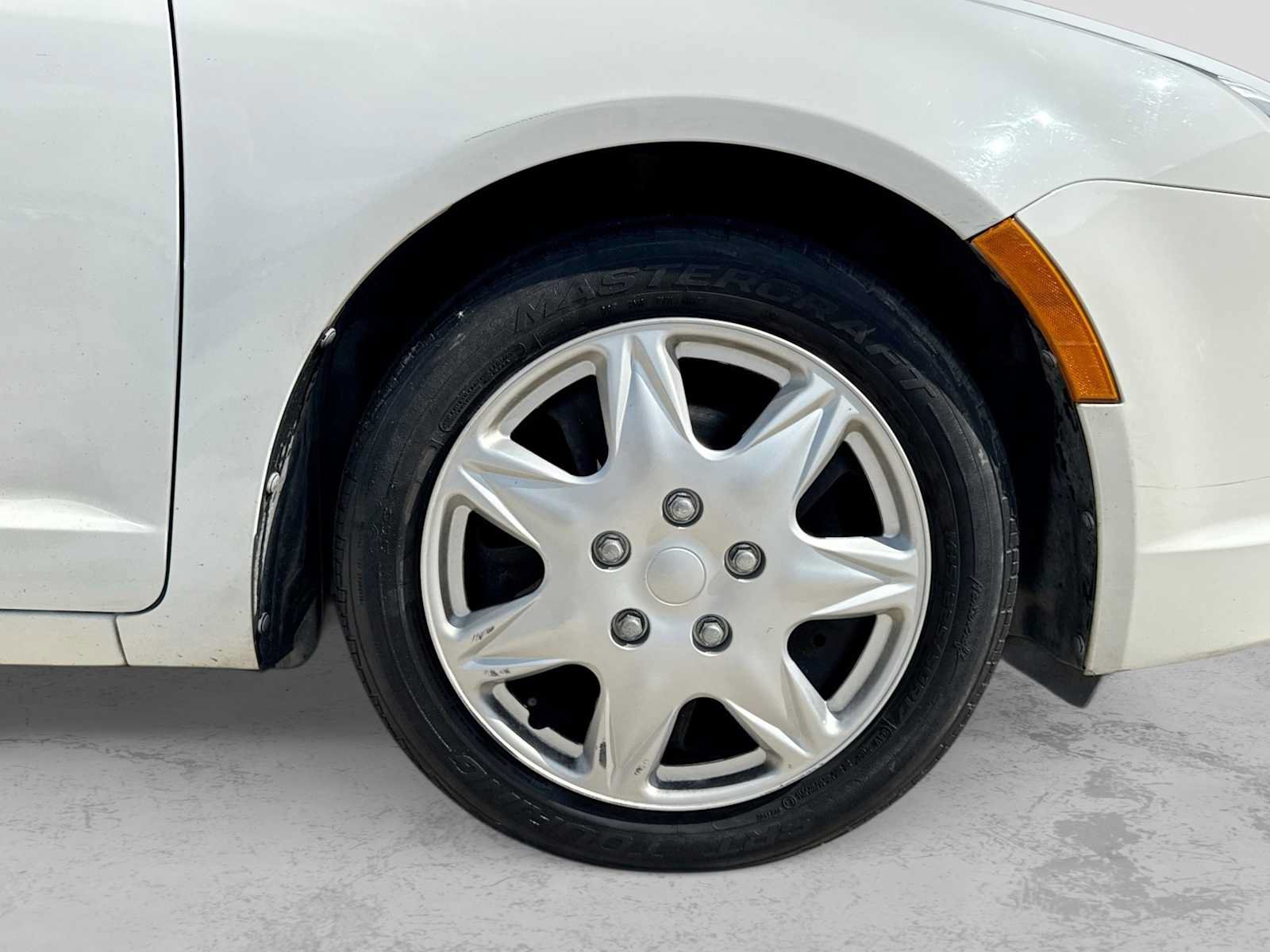 Used 2010 Mercury Milan FWD image 13