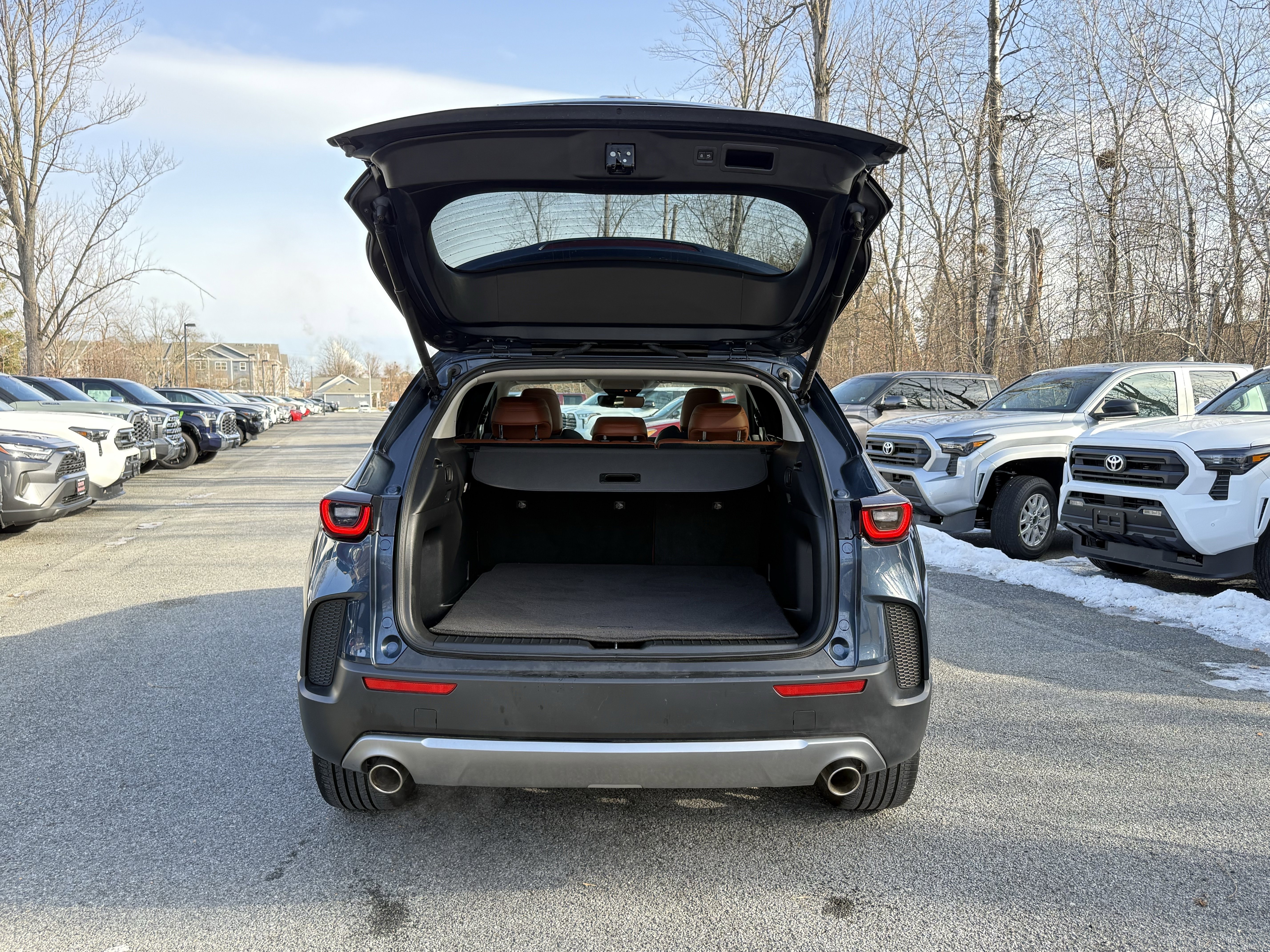 Used 2023 MAZDA CX-50 AWD 2.5 Turbo w/ Cargo Package image 32