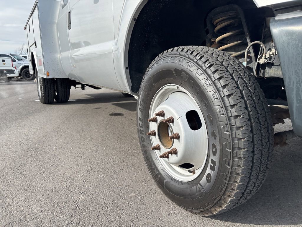 Used 2015 Ford F350 XL image 4