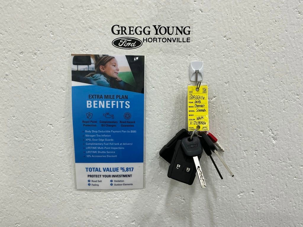 Used 2018 Chevrolet Silverado 1500 LT w/ Trailering Package image 34