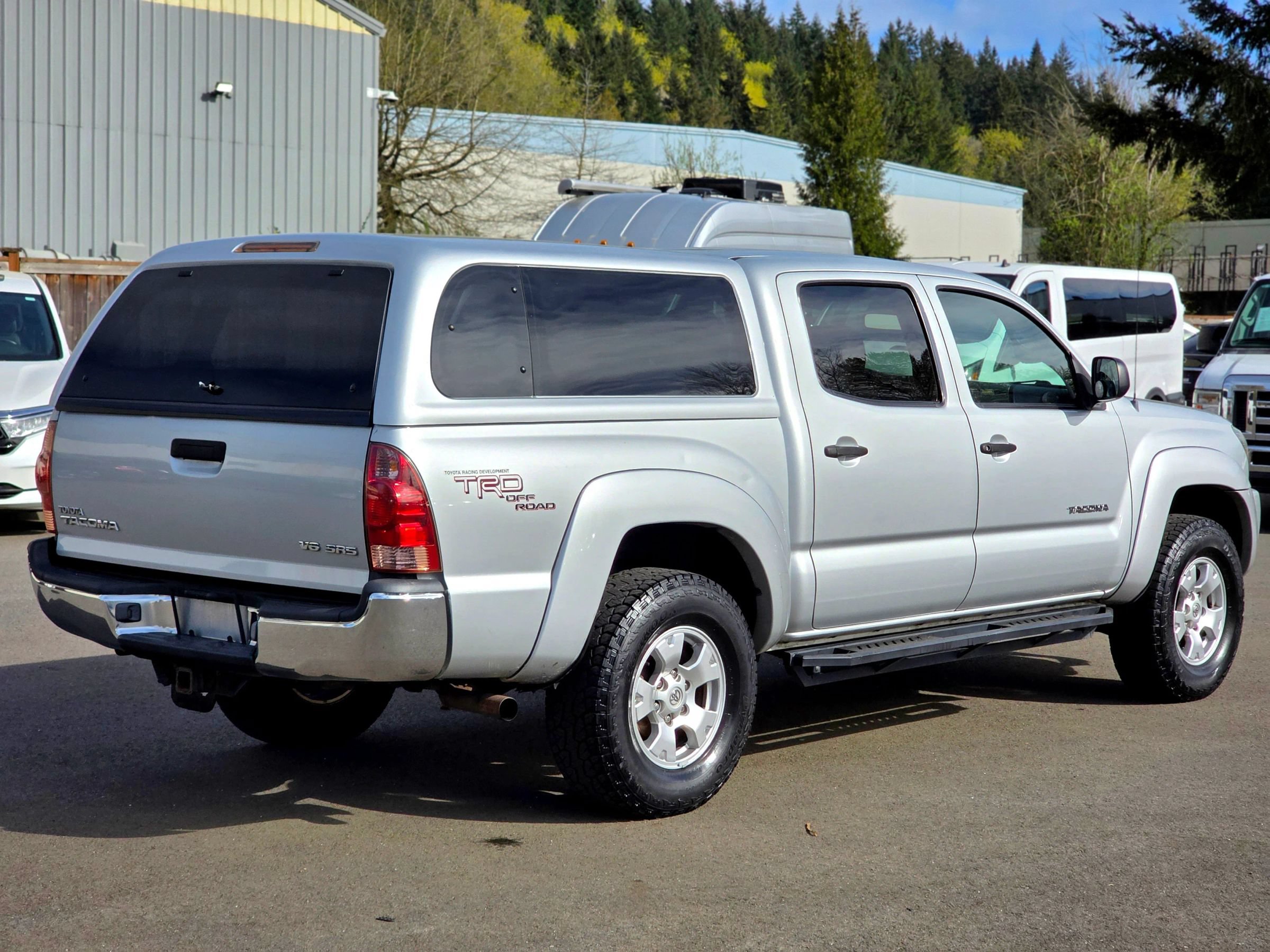 Used 2005 Toyota Tacoma 4x4 Double Cab w/ TRD Off-Road Pkg #2 image 7