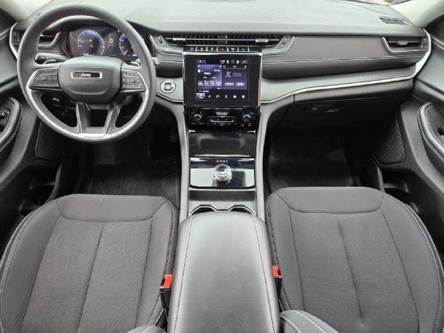 Certified 2024 Jeep Grand Cherokee L Laredo AWD/4WD image 25