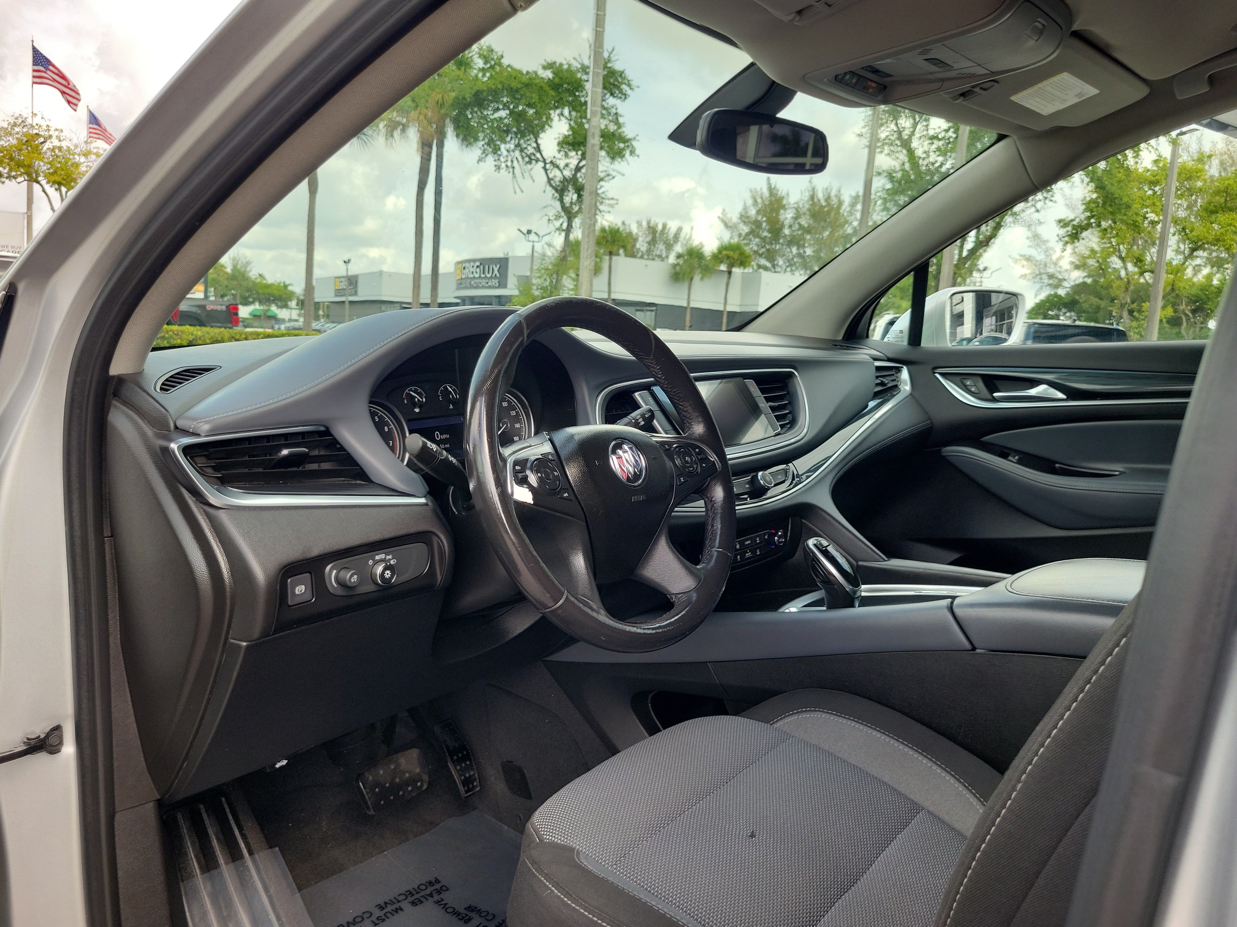 Used 2020 Buick Enclave Preferred FWD image 9