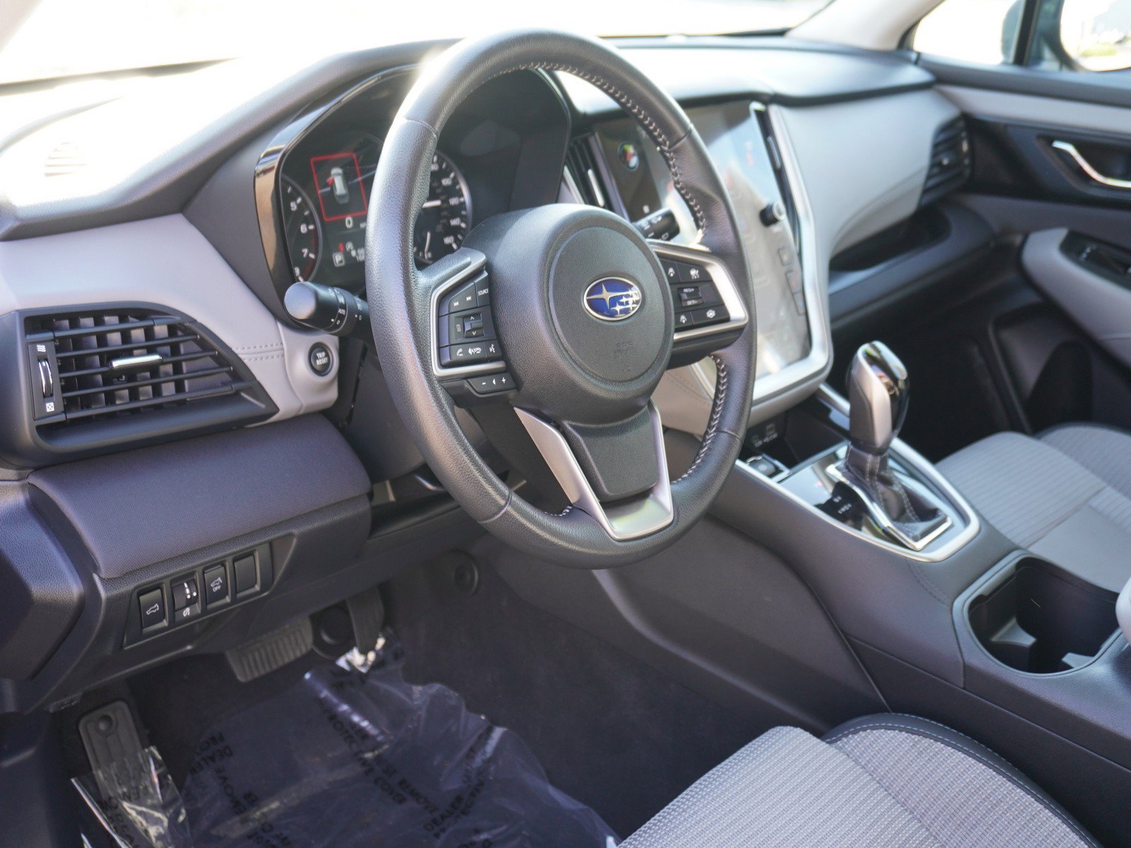 Used 2025 Subaru Outback Premium image 21