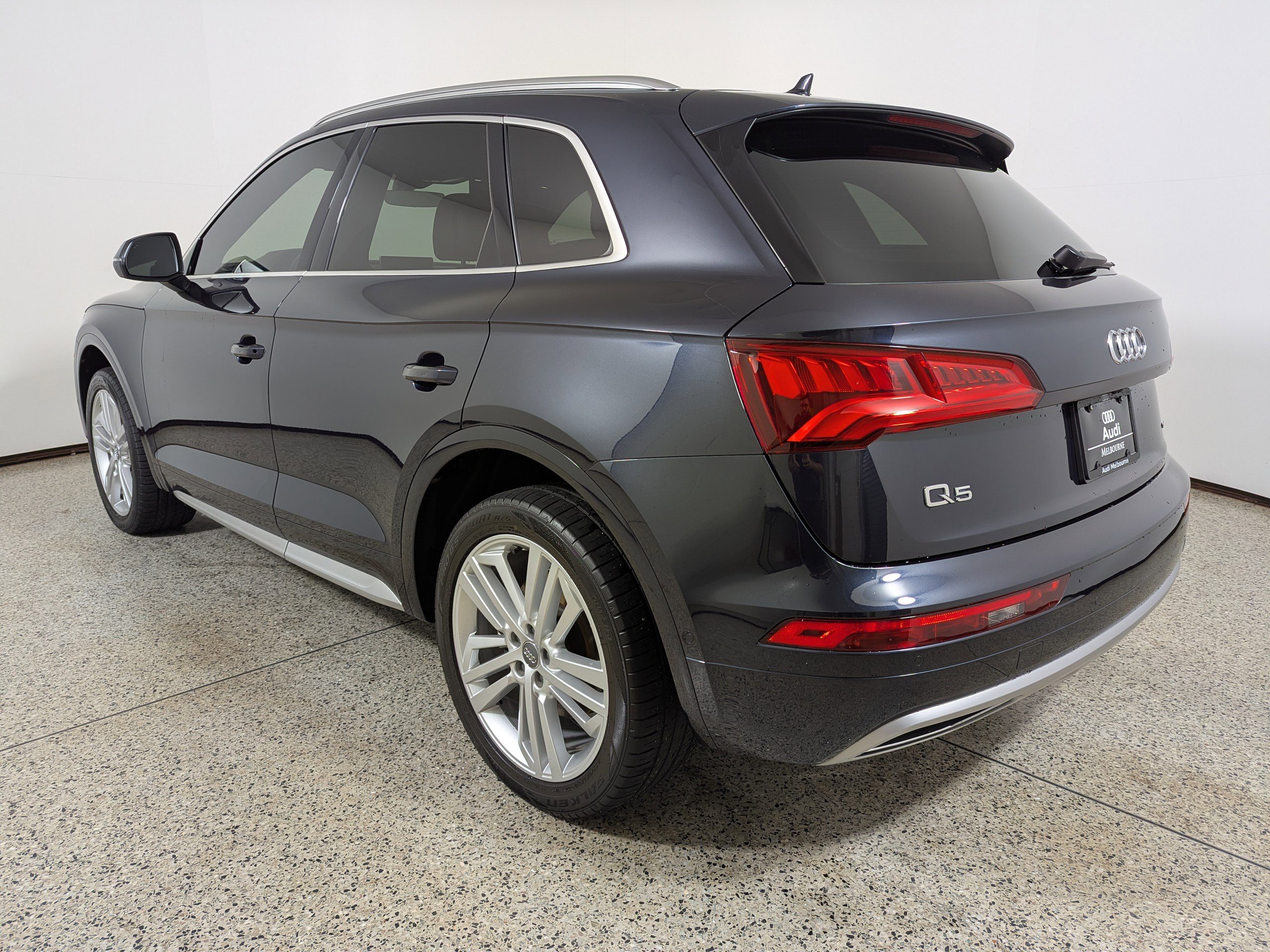Used 2019 Audi Q5 Prestige AWD/4WD image 5