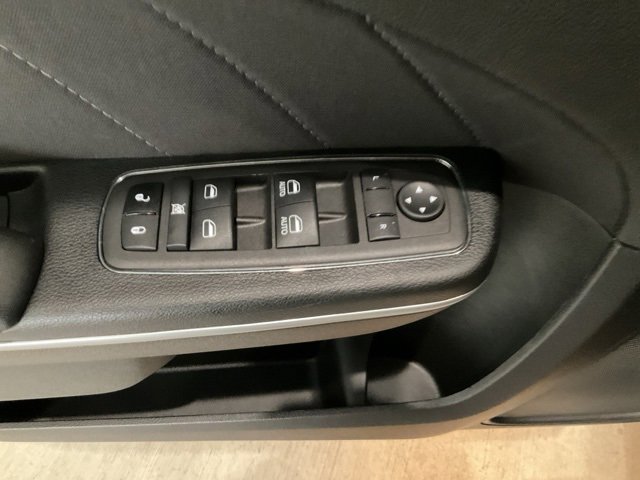 Used 2023 Dodge Charger R/T w/ Cold Weather Package image 5