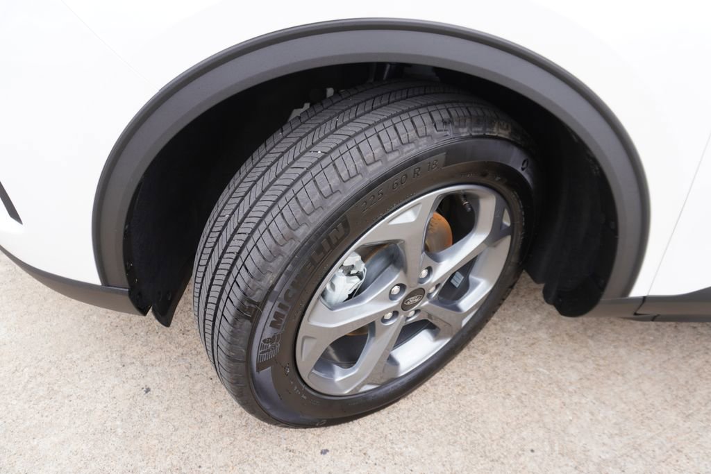 Certified 2025 Ford Escape ST-Line w/ Tech Pack #1 FWD image 26