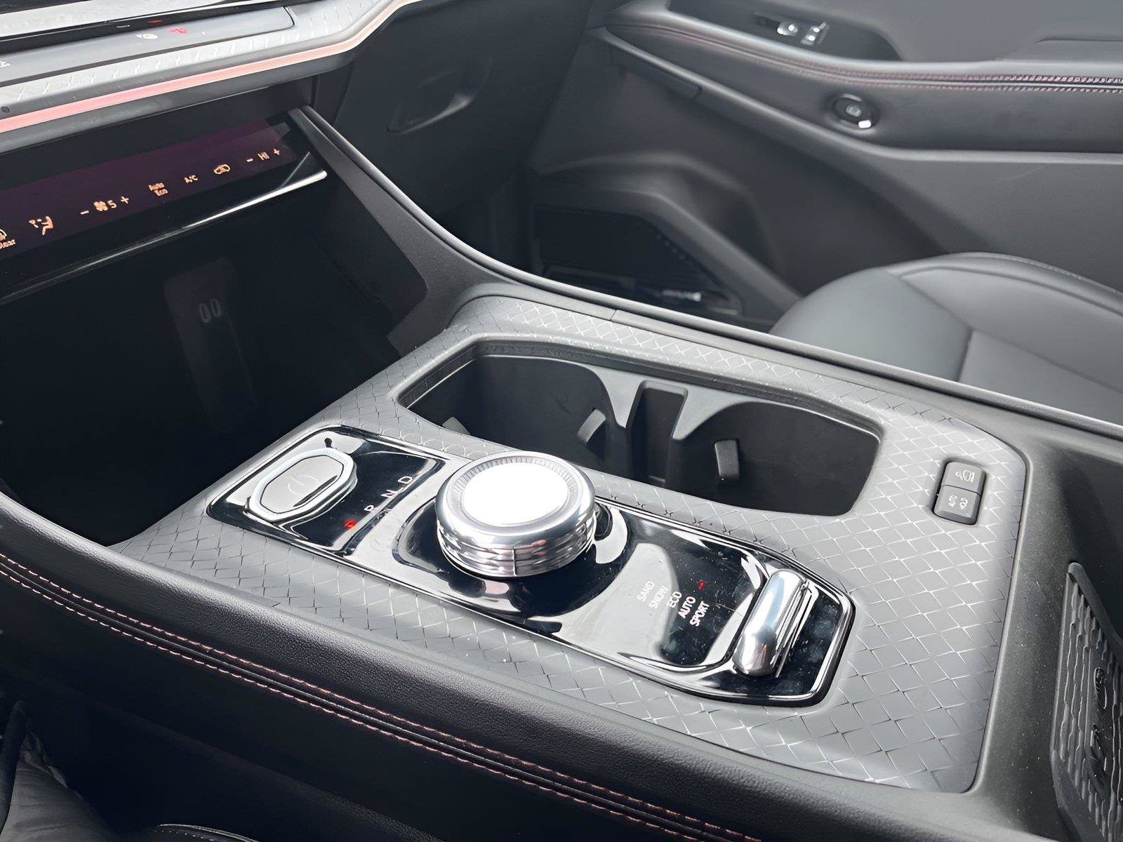 New 2025 Jeep Wagoneer S Limited AWD/4WD image 17