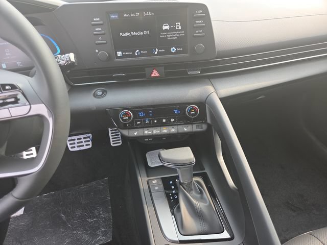 New 2026 Hyundai Elantra SEL Sport FWD image 31