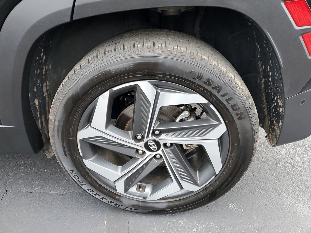 Used 2023 Hyundai Tucson Limited image 37
