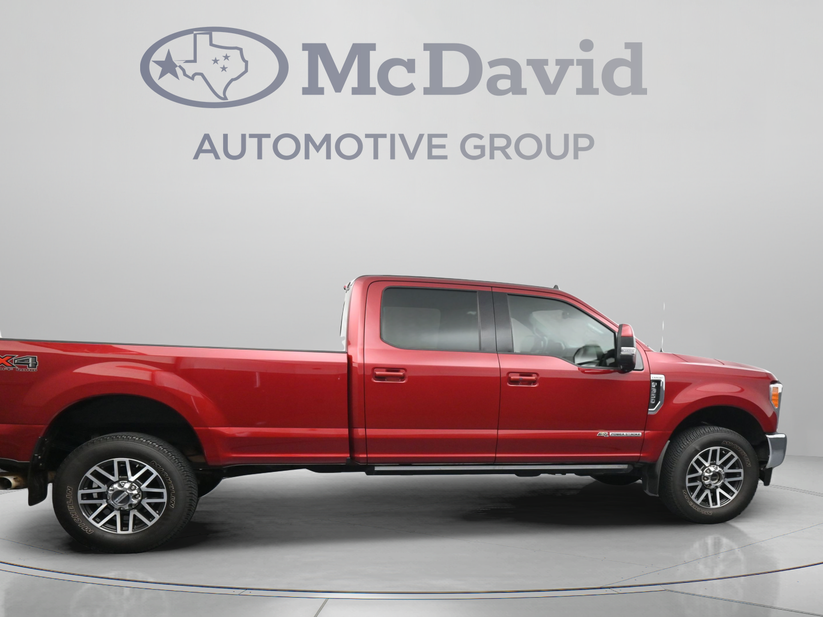 Used 2019 Ford F350 Lariat w/ Lariat Ultimate Package AWD/4WD image 9