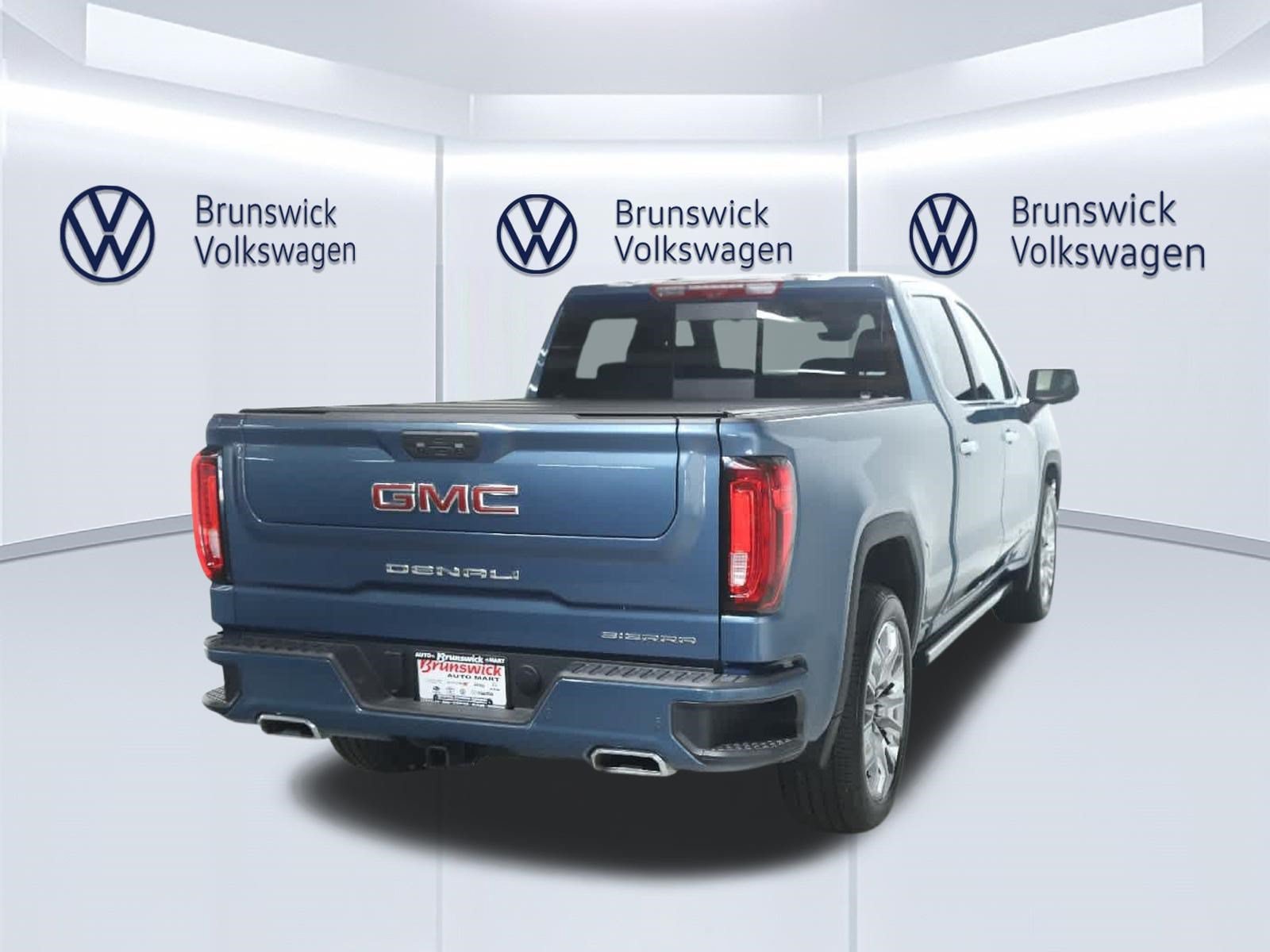 Used 2025 GMC Sierra 1500 Denali w/ Denali Reserve Package AWD/4WD image 46