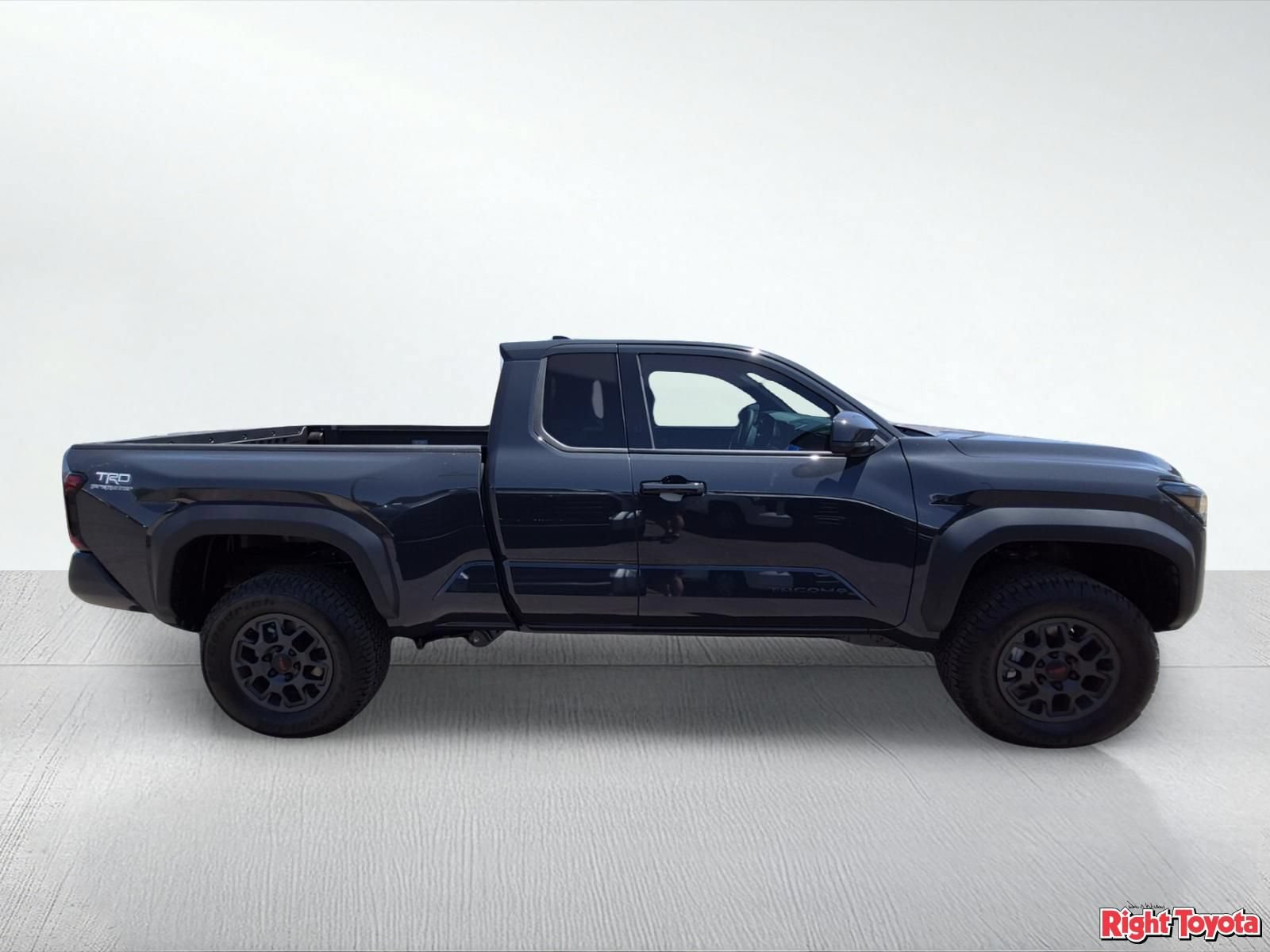 New 2026 Toyota Tacoma SR5 RWD image 8