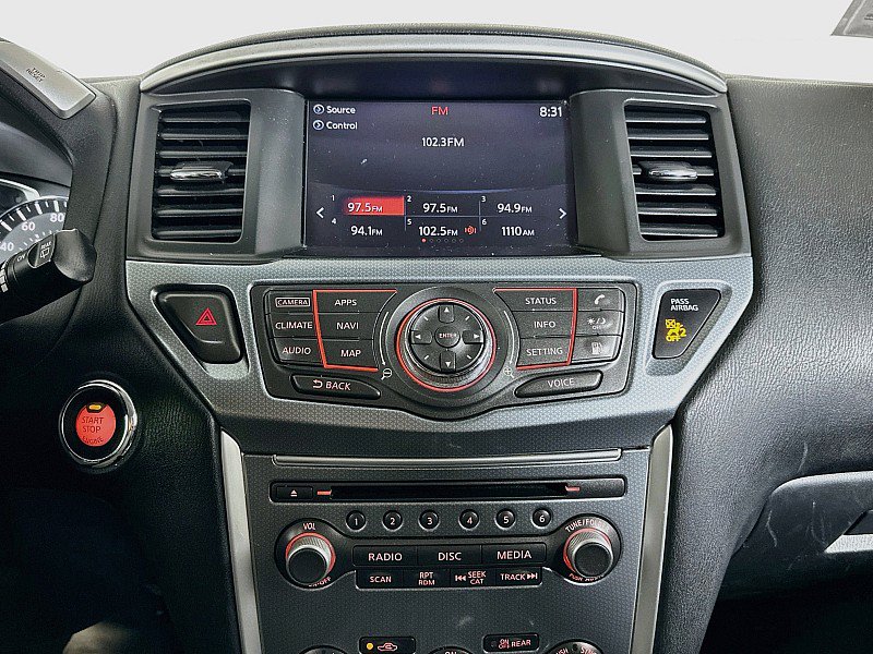 Used 2020 Nissan Pathfinder SL FWD image 14