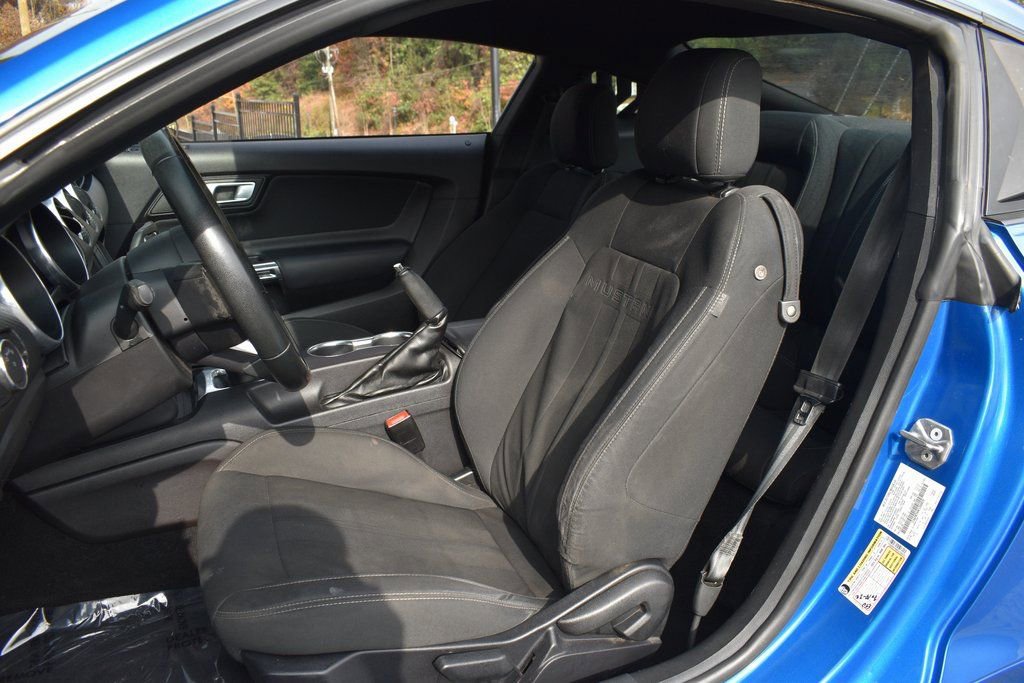 Used 2019 Ford Mustang Coupe image 26