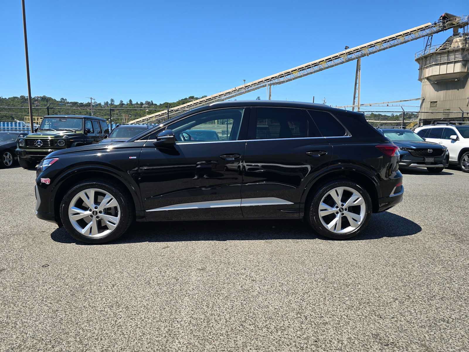 Used 2023 Audi Q4 e-tron Prestige AWD/4WD image 6