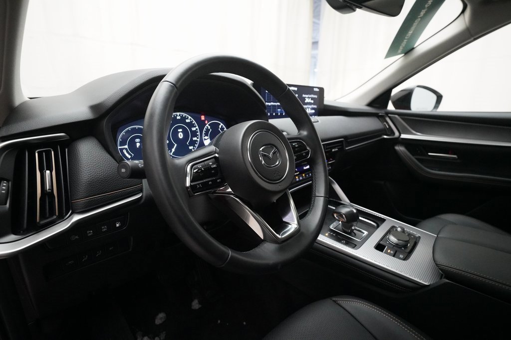 Certified 2025 MAZDA CX-70 Plug-In Hybrid w/ Premium Pkg image 8