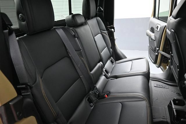 New 2026 Jeep Gladiator Sport AWD/4WD image 15
