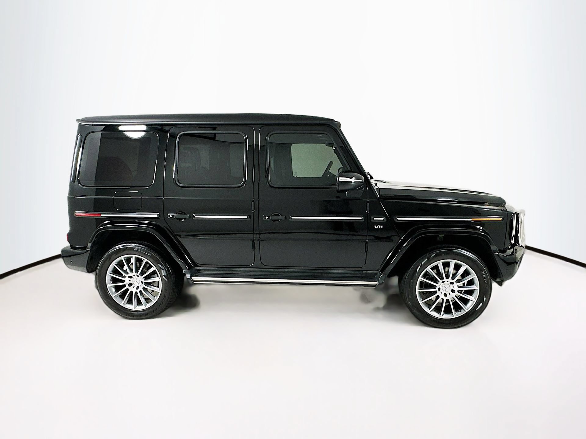 Used 2023 Mercedes-Benz G 550 image 9