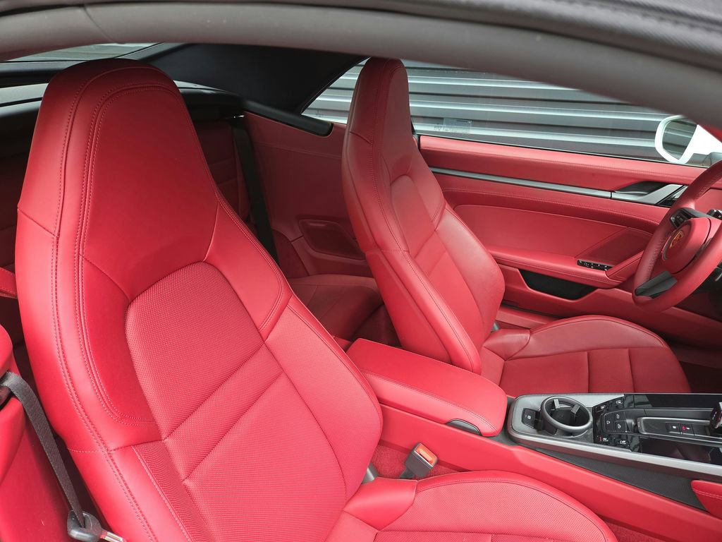 Certified 2021 Porsche 911 Carrera 4 AWD/4WD image 19