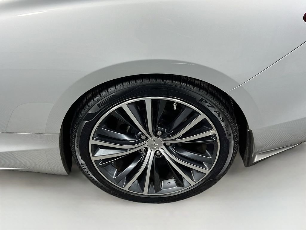 Used 2017 INFINITI Q60 w/ Cargo Package image 27