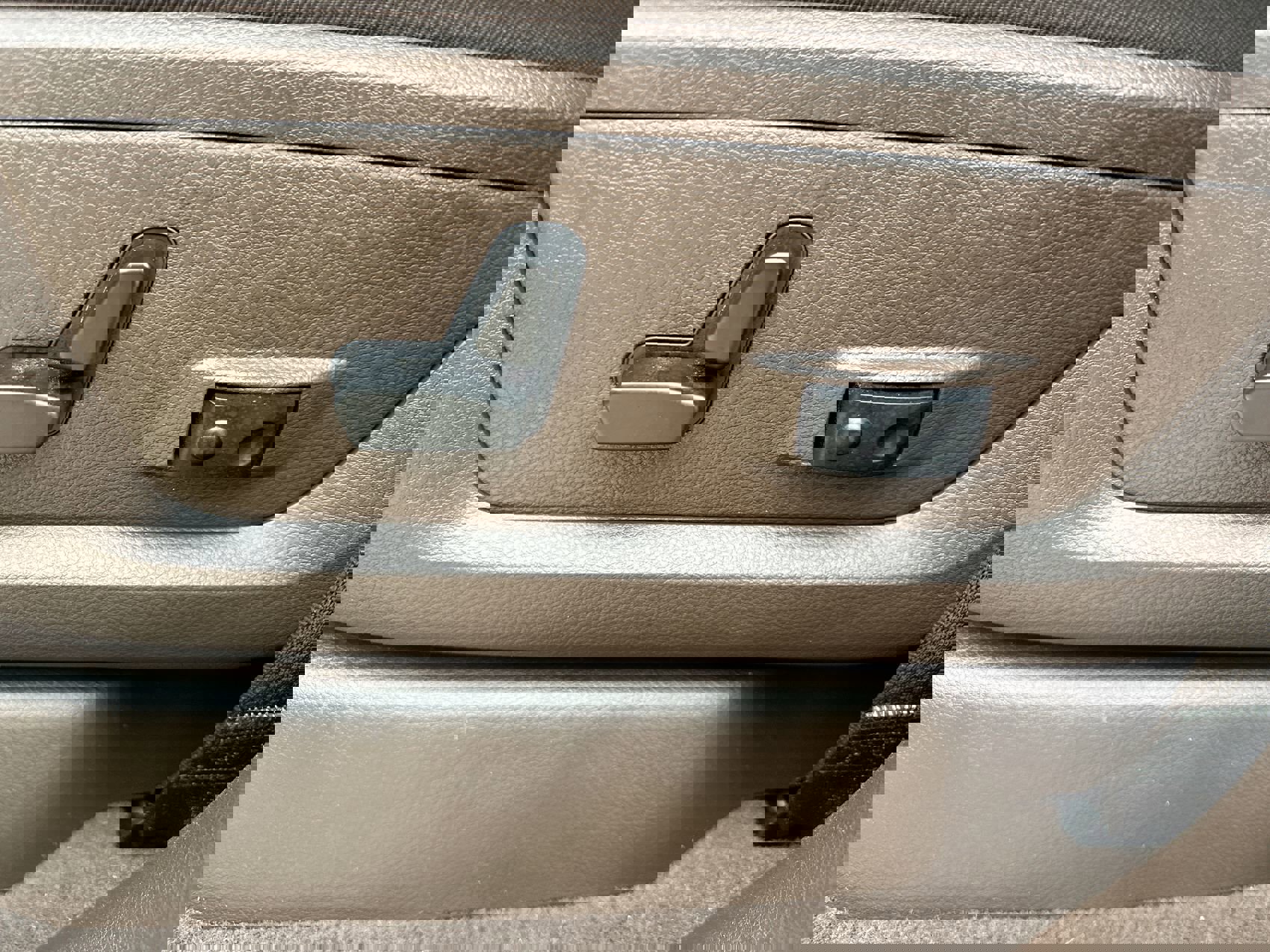 New 2025 RAM 3500 Longhorn image 12