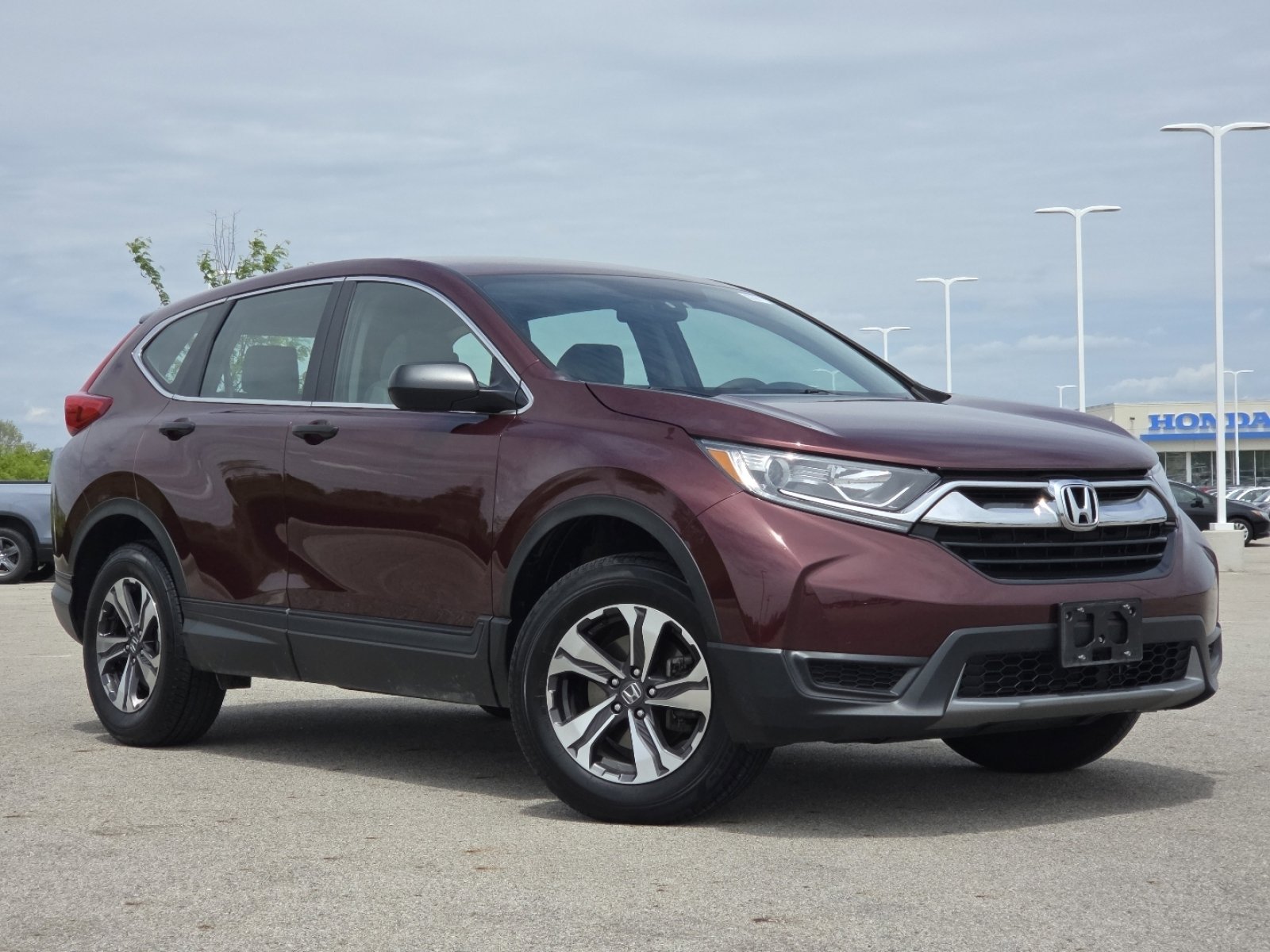 Used 2018 Honda CR-V LX image 2